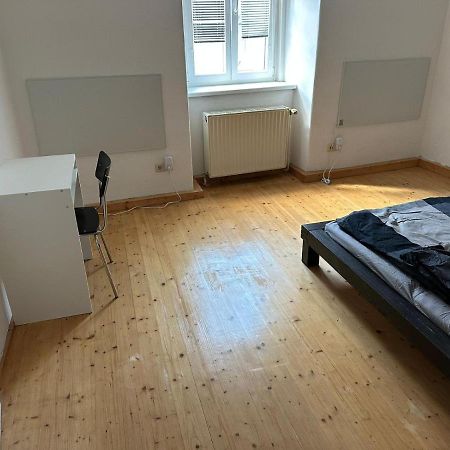 Central Plaza Family Apartment 2 Bedroom Bruckneudorf Buitenkant foto